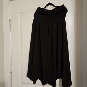 Old Navy smocked halter neck dress with hankerchief bottom XL...BRAND NEW